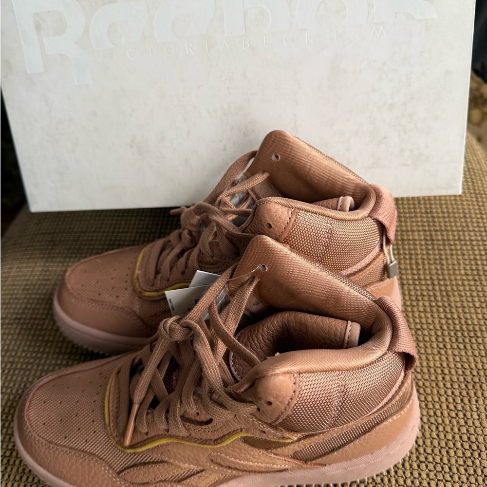 Reebok v Beckham Blush High-Top Sneakers